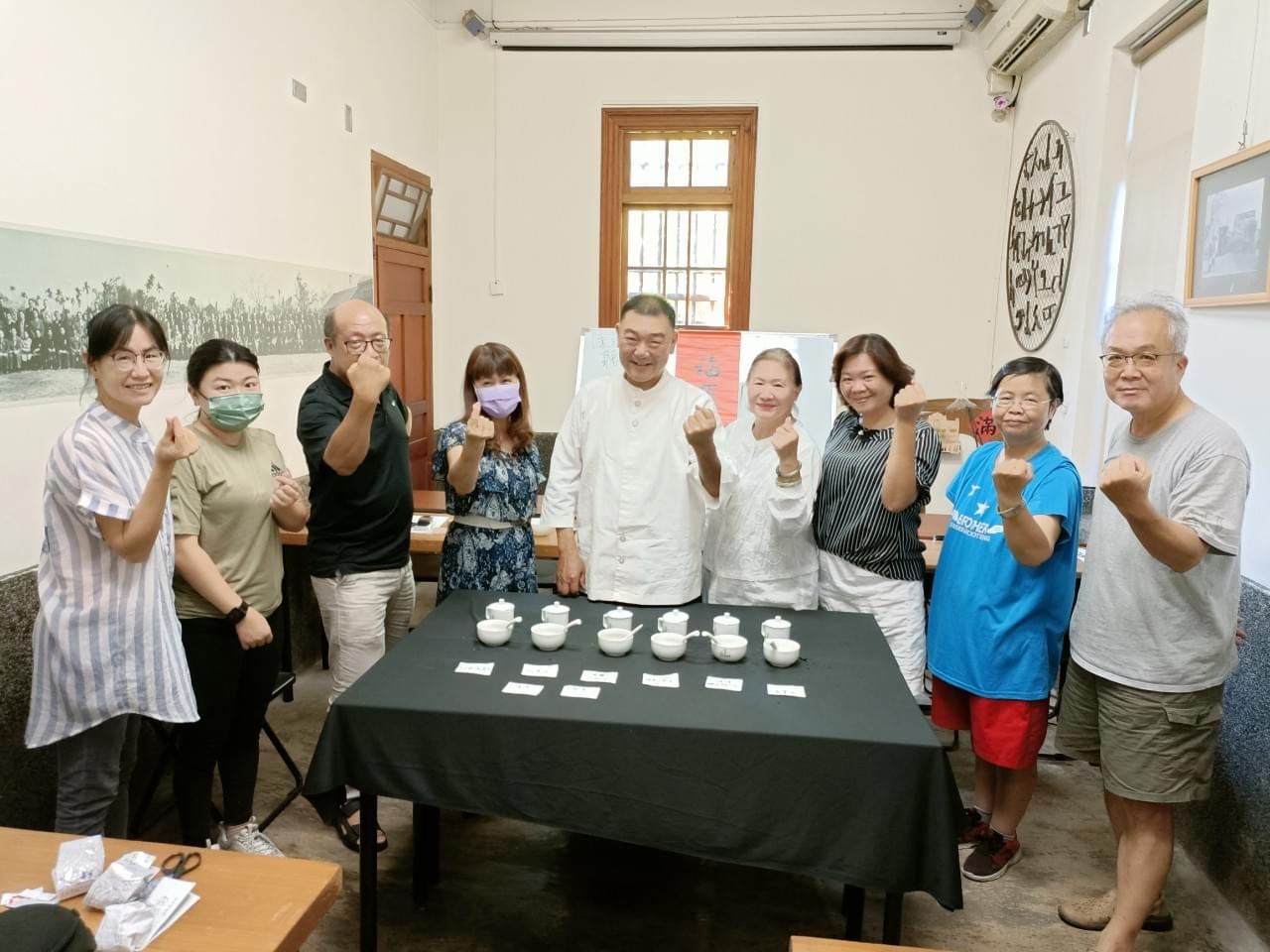 111-1 A136期末線上成果展
